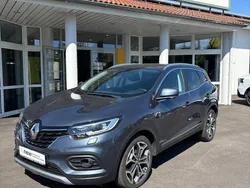 Grau Gebraucht 2020 Renault Kadjar LIMITED Deluxe SUV | 15.990 € (Fairer Preis)