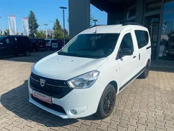 Weiß Gebraucht 2020 Dacia Dokker Comfort Van | 15.800 € (Teuer)