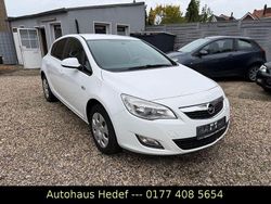 Weiß Gebraucht 2012 Opel Astra Selection Limousine | 4.990 € (Fairer Preis)