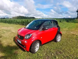 Rot Gebraucht 2017 Smart ForTwo Coupé Passion Kleinwagen | 7.777 € (Fairer Preis)