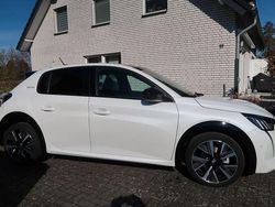 Weiß Gebraucht 2020 Peugeot 208 Allure GT-Line Kleinwagen | 18.490 € (Fairer Preis)