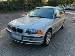 Silber Gebraucht 1998 BMW 320 Limousine | 1.600 € (Guter Preis)