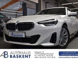 Alpinweiss iii Gebraucht 2023 BMW 220 Sport Line Coupé | 33.490 € (Guter Preis)