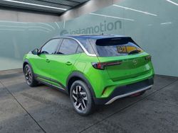Grün Gebraucht 2023 Opel Mokka-e Elegance SUV | 26.690 €