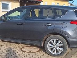 Schwarz Gebraucht 2014 Toyota RAV4 Comfort SUV | 14.500 € (Fairer Preis)