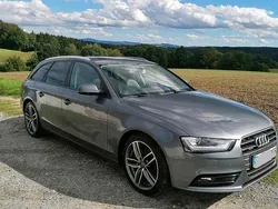 Grau Gebraucht 2012 Audi A4 Kombi | 10.000 € (Fairer Preis)
