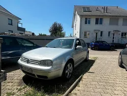 Silber Gebraucht 2002 VW Golf IV Limousine | 2.500 € (Guter Preis)