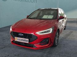 Rot Gebraucht 2023 Ford Focus ST-Line Kombi | 25.799 € (Fairer Preis)