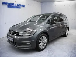 Indium gray metallic Gebraucht 2019 VW Touran Highline Van / Kleinbus | 24.690 € (Fairer Preis)