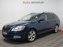 Blau Gebraucht 2012 Skoda Octavia Elegance Kombi | 5.300 € (Superpreis)