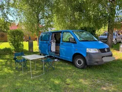 Blau Gebraucht 2006 VW T5 Van | 10.000 € (Fairer Preis)