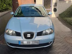 Silber Gebraucht 2005 Seat Ibiza Limousine | 1.000 €