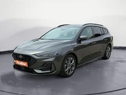 Grau Gebraucht 2024 Ford Focus ST-Line X Kombi | 22.760 € (Guter Preis)