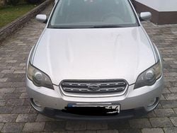Silber Gebraucht 2004 Subaru Outback Comfort Kombi | 1.000 € (Fairer Preis)