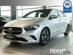 Iridiumsilber Gebraucht 2023 Mercedes B200 Advanced Van / Kleinbus | 29.900 € (Fairer Preis)