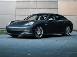 Grau Gebraucht 2013 Porsche Panamera 4 Limousine | 28.990 € (Etwas zu teuer)