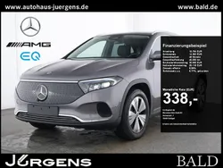 Grau metalliclack mountaingrau Gebraucht 2024 Mercedes EQA300 Progressive SUV | 35.820 € (Fairer Preis)