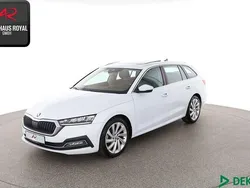 Weiß Gebraucht 2022 Skoda Octavia Style Kombi | 23.880 € (Guter Preis)