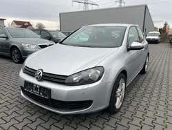 Silber Gebraucht 2010 VW Golf VI Comfortline Limousine | 3.999 € (Guter Preis)