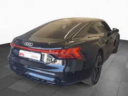 Mythosschwarz metallic Gebraucht 2022 Audi e-tron GT quattro Comfort Limousine | 54.990 € (Fairer Preis)