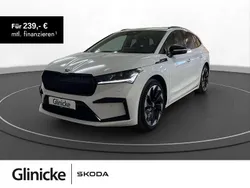 Weiß Gebraucht 2022 Skoda Enyaq iV SportLine SUV | 31.880 € (Teuer)