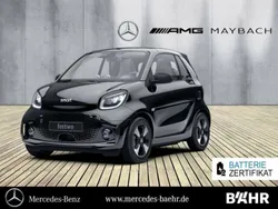 Bodypanels in black Gebraucht 2024 Smart ForTwo Electric Drive Cabrio | 18.449 € (Teuer)