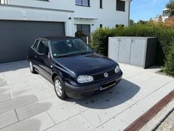 Blau Gebraucht 2000 VW Golf Cabriolet Comfortline Cabrio | 5.400 € (Etwas zu teuer)