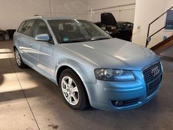 Blau Gebraucht 2006 Audi A3 Ambiente Limousine | 2.350 €
