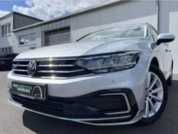 Scale silver (metallic) Gebraucht 2022 VW Passat Kombi | 19.990 € (Guter Preis)