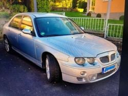 Silber Gebraucht 2001 MG ZT Limousine | 3.900 €