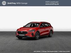 Fantasticrot metallic Gebraucht 2024 Ford Focus ST-Line Kombi | 24.375 € (Guter Preis)