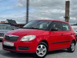 Rot Gebraucht 2010 Skoda Fabia Cool Edition Limousine | 3.999 € (Fairer Preis)