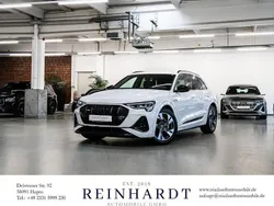 Gletscherweiß metallic Gebraucht 2021 Audi e-tron S-Line SUV | 30.880 € (Guter Preis)