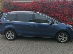 Blau Gebraucht 2016 VW Sharan Van / Kleinbus | 20.500 € (Fairer Preis)