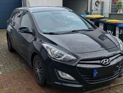 Schwarz Gebraucht 2013 Hyundai i30 Classic Kombi | 5.299 € (Guter Preis)