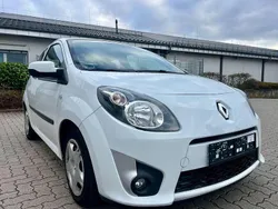 Weiß Gebraucht 2010 Renault Twingo Kleinwagen | 1.991 € (Guter Preis)
