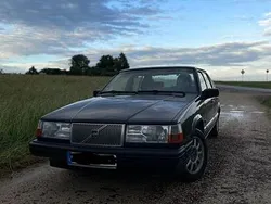 Blau Gebraucht 2025 Volvo 940 Limousine | 6.000 €