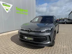 Grau Gebraucht 2024 VW Tiguan Goal SUV | 38.900 € (Fairer Preis)