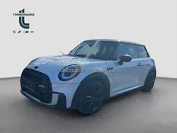 nanuq white metalliclackierung (metallic) Gebraucht 2023 Mini John Cooper Works Kleinwagen | 26.930 € (Fairer Preis)