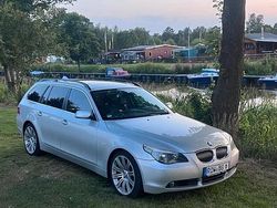 Grau Gebraucht 2006 BMW 530 Comfort Edition Kombi | 5.500 € (Fairer Preis)