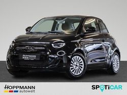 Schwarz Gebraucht 2023 Fiat 500e Limousine | 17.990 € (Guter Preis)