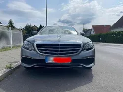 Grau Gebraucht 2018 Mercedes E350 Exclusive Limousine | 20.750 € (Superpreis)