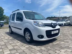 Weiß Gebraucht 2017 Renault Kangoo LIMITED Van / Kleinbus | 9.690 € (Fairer Preis)