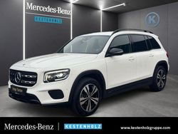 Weiß Gebraucht 2021 Mercedes GLB220 SUV | 39.890 € (Etwas zu teuer)