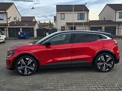 Rot Gebraucht 2023 Renault Mégane Iconic Limousine | 27.400 € (Superpreis)
