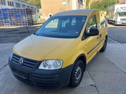 Gelb Gebraucht 2004 VW Caddy Van / Kleinbus | 1.399 € (Fairer Preis)