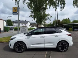 Weiß Gebraucht 2022 Opel Grandland X Ultimate SUV | 32.888 € (Teuer)