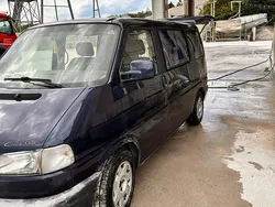 Blau Gebraucht 1998 VW T4 Van | 4.000 €