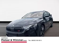 Schwarzmagic perleffekt Neu 2025 Skoda Octavia RS Kombi | 40.990 € (Guter Preis)