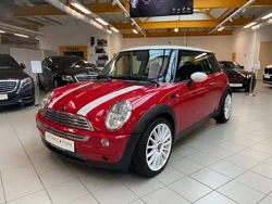 Rot Gebraucht 2002 Mini Cooper Kleinwagen | 5.990 €